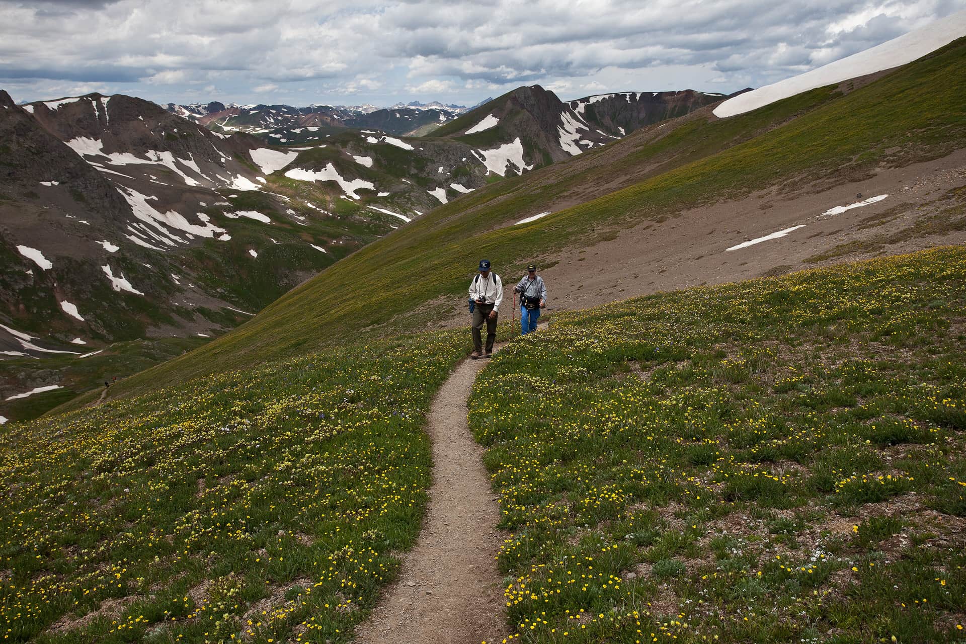 7 Best Hydration Packs for Hiking in Colorado in 2026