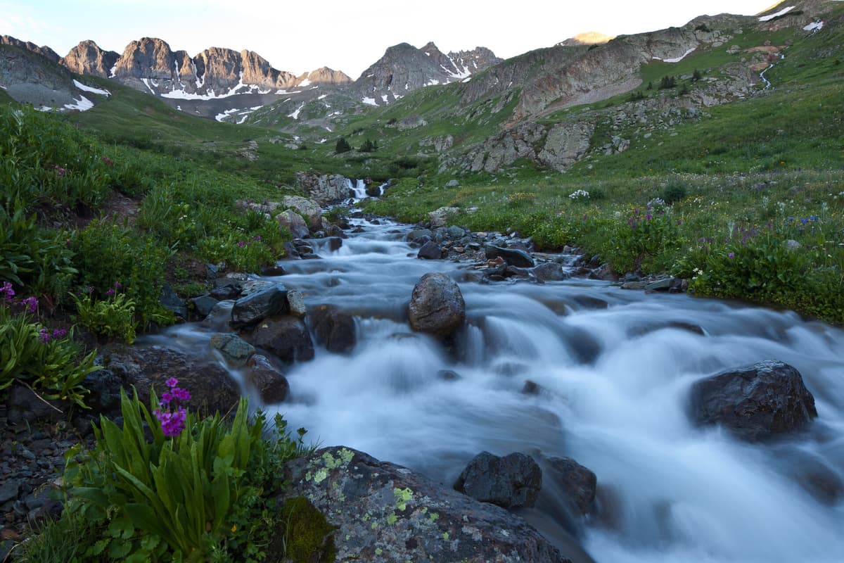 Alpine tundra and distant San Juan peaks near the Handies summit