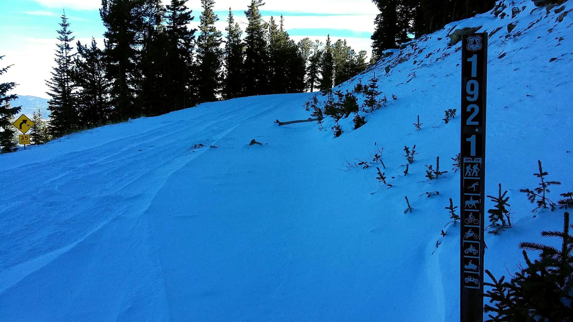 Arapaho Pass Trail